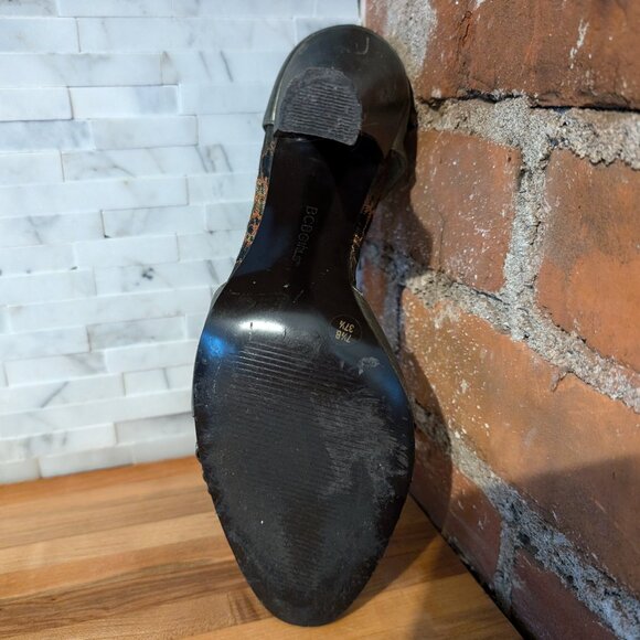 BCBG Girls Retro Metallic Mint Green T-Strap Heels Sz 7.5 - Picture 5 of 11